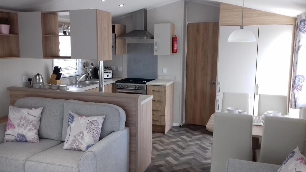 Porth Retreat At Newquay Bay Resort Extérieur photo