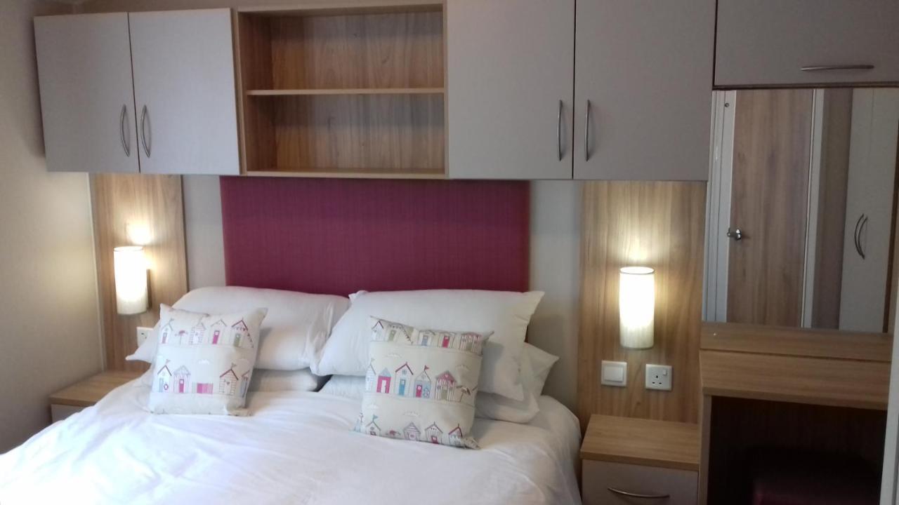 Porth Retreat At Newquay Bay Resort Extérieur photo